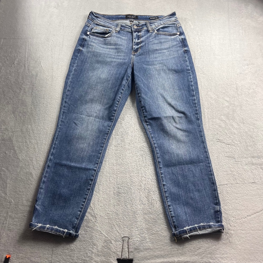 Judy Blue Boyfriend Fit Medium Wash Raw Hem Denim Jeans 9/29 JB82277MD